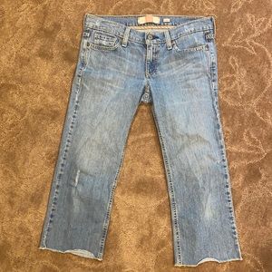 Old Navy light wash denim capris